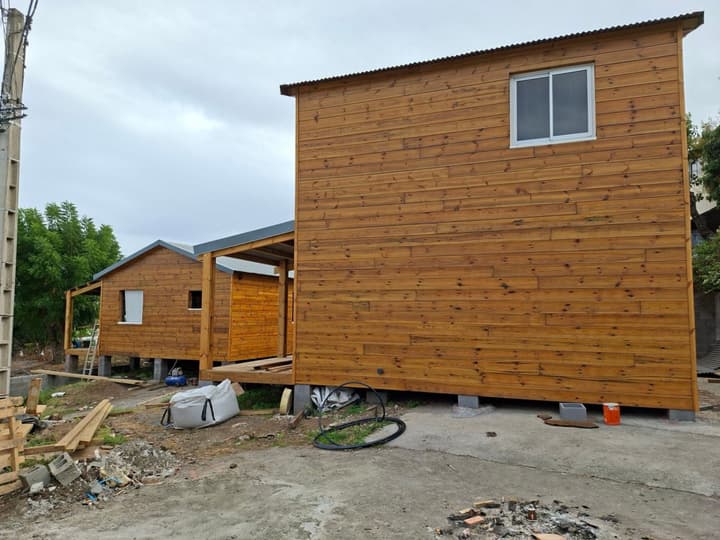 Deux nouveaux chalets bois de 36 m² à Saint-Paul, dont un avec mezzanine