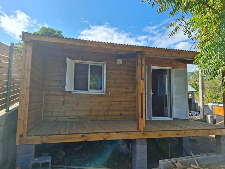Deux nouveaux chalets bois de 36 m² à Saint-Paul, dont un avec mezzanine